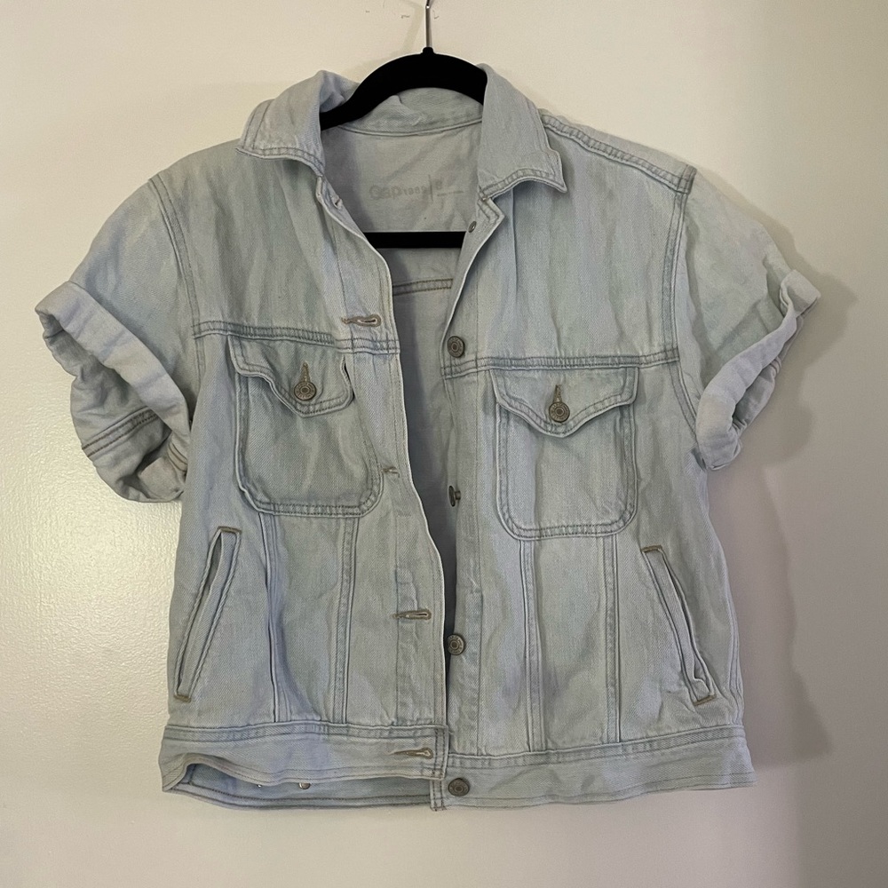 Gap short sleeve Jean jacket